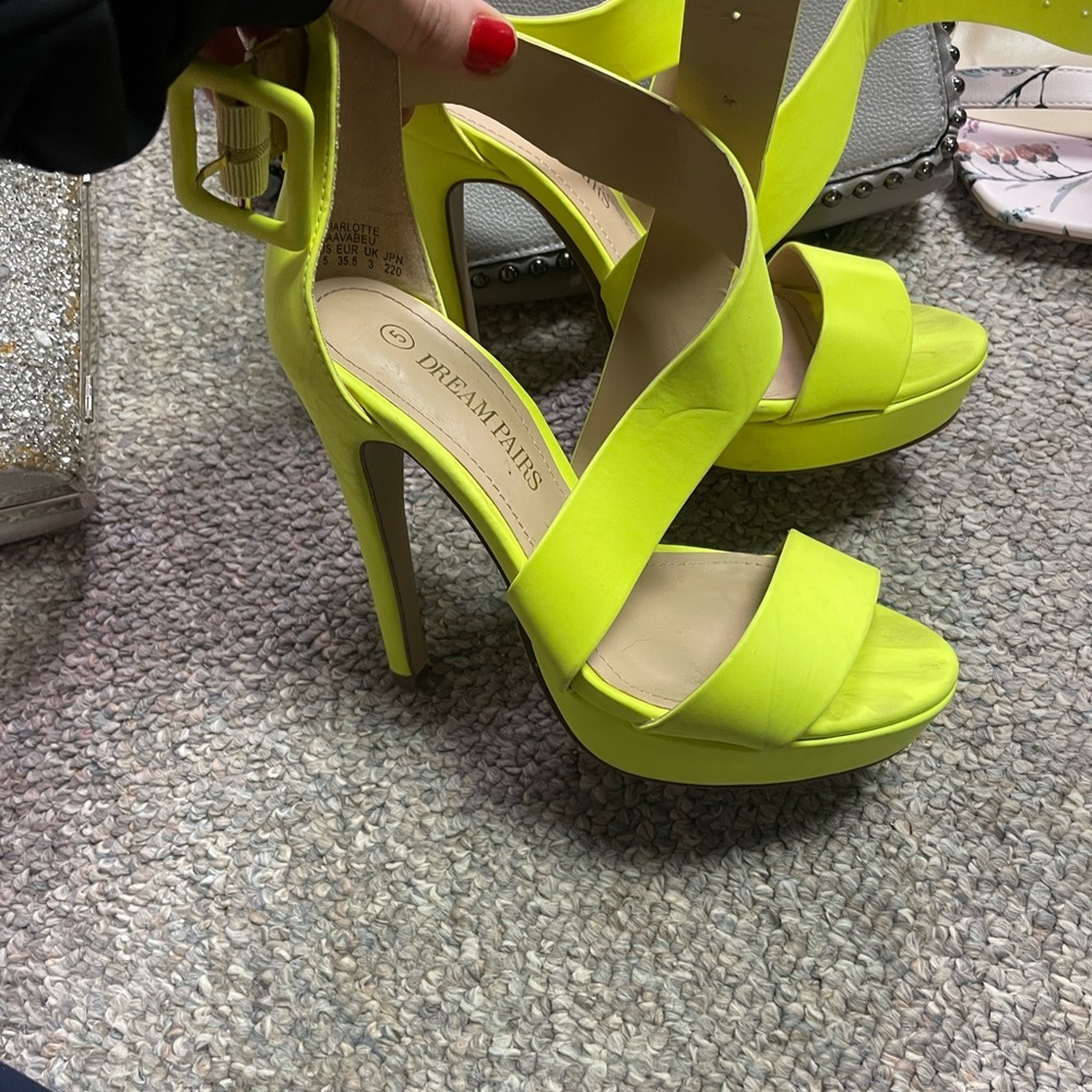 Dream Pairs Bright Yellow Women's Heels